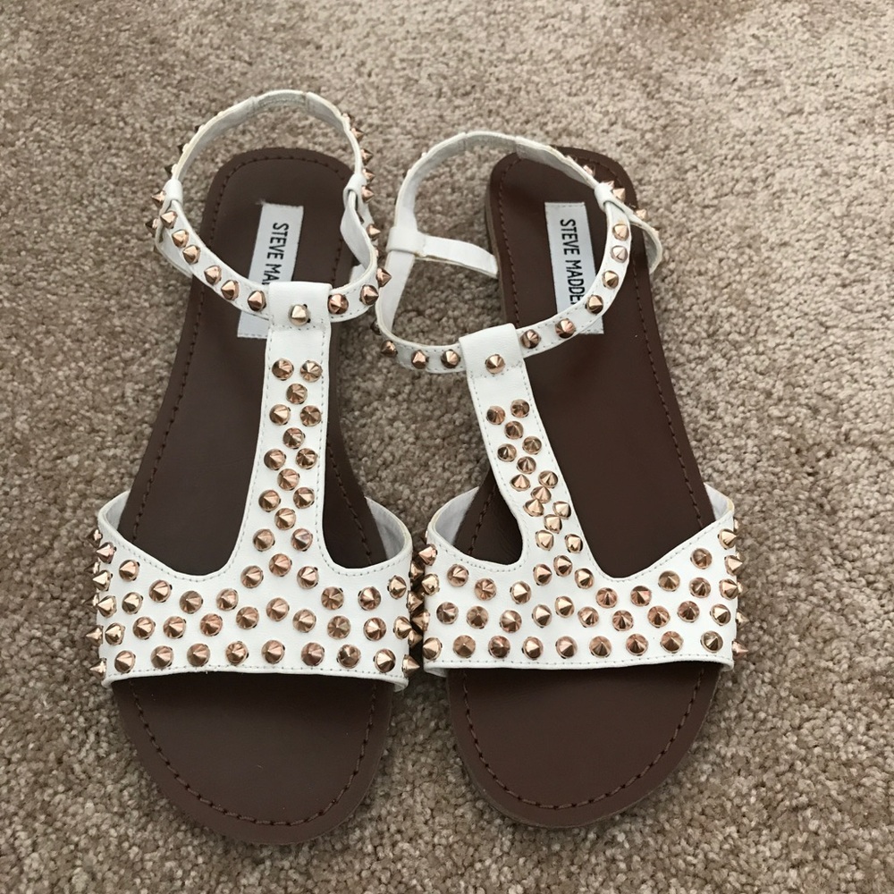 Brand new Steve Madden sandals