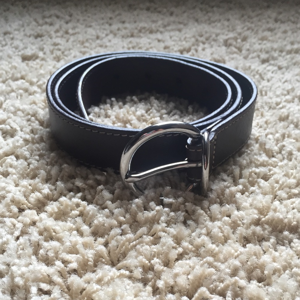 GAP: Brown Leather Contour Belt - S/M