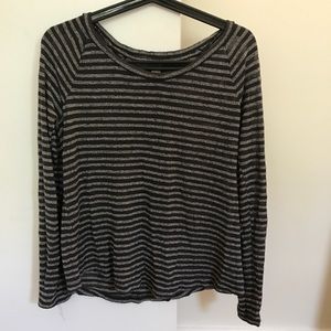 Striped long sleeves