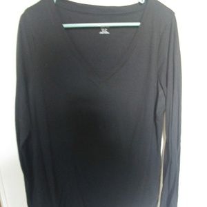 Black long sleeve v neck