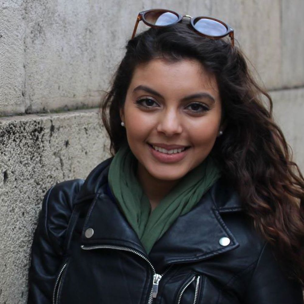 Meet your Posher, Zohra