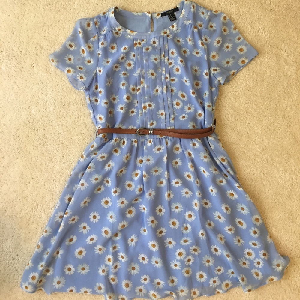 Periwinkle Daisy Dress