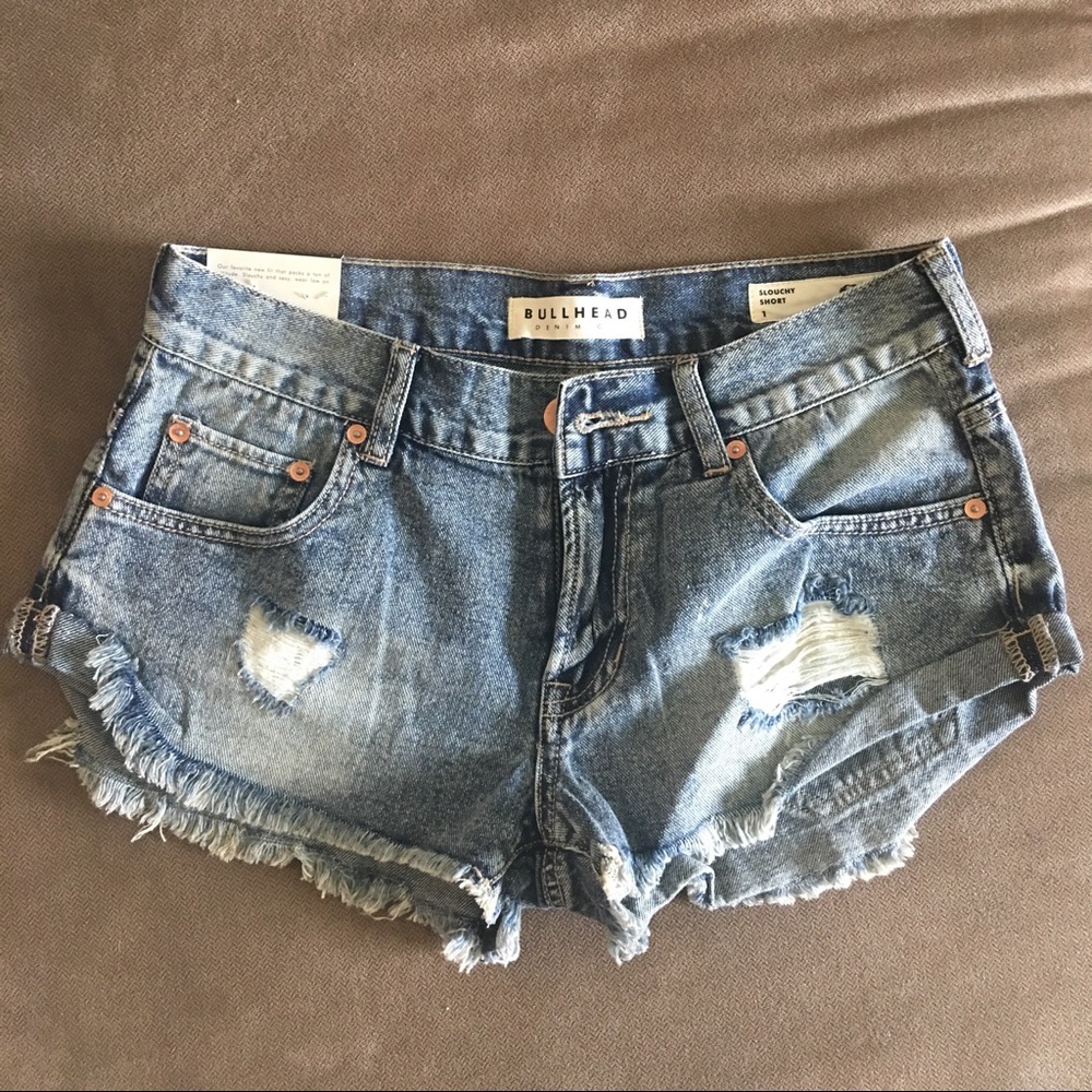 Bullhead Denim Co Slouchy Shorts - size 1