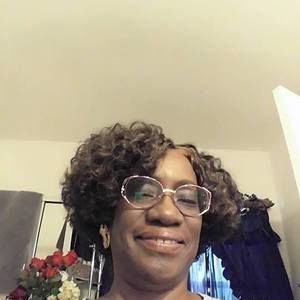 Meet your Posher, Etoise