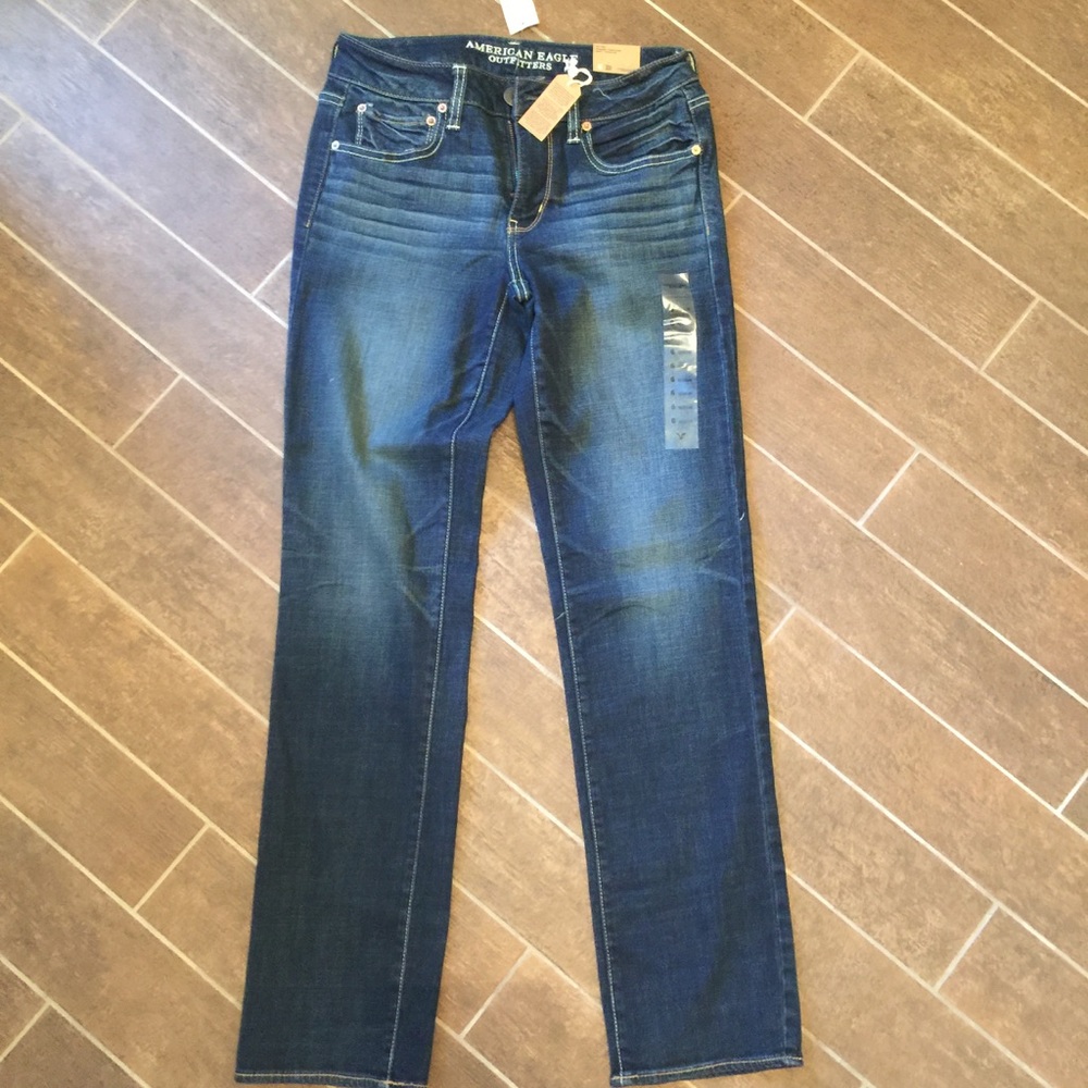 American Eagle Straight Leg Jeans