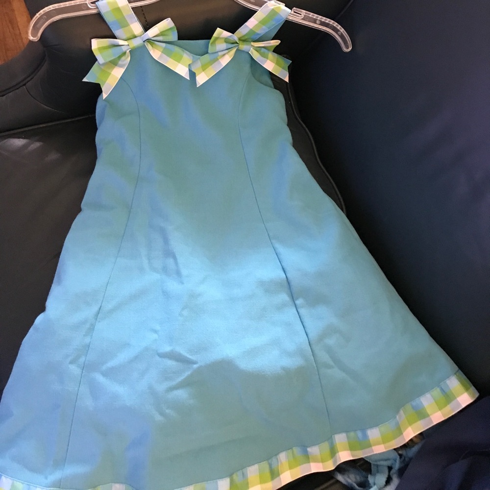 Girls dress with matching hair bow