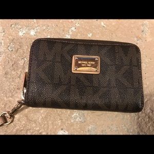 Michael kors wallet
