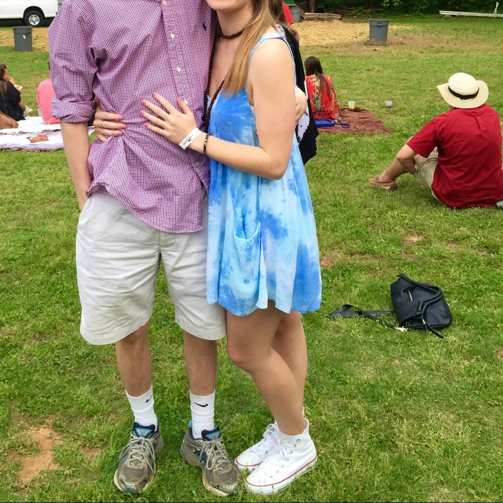 Tobi Tie-Dye Flowy Dress
