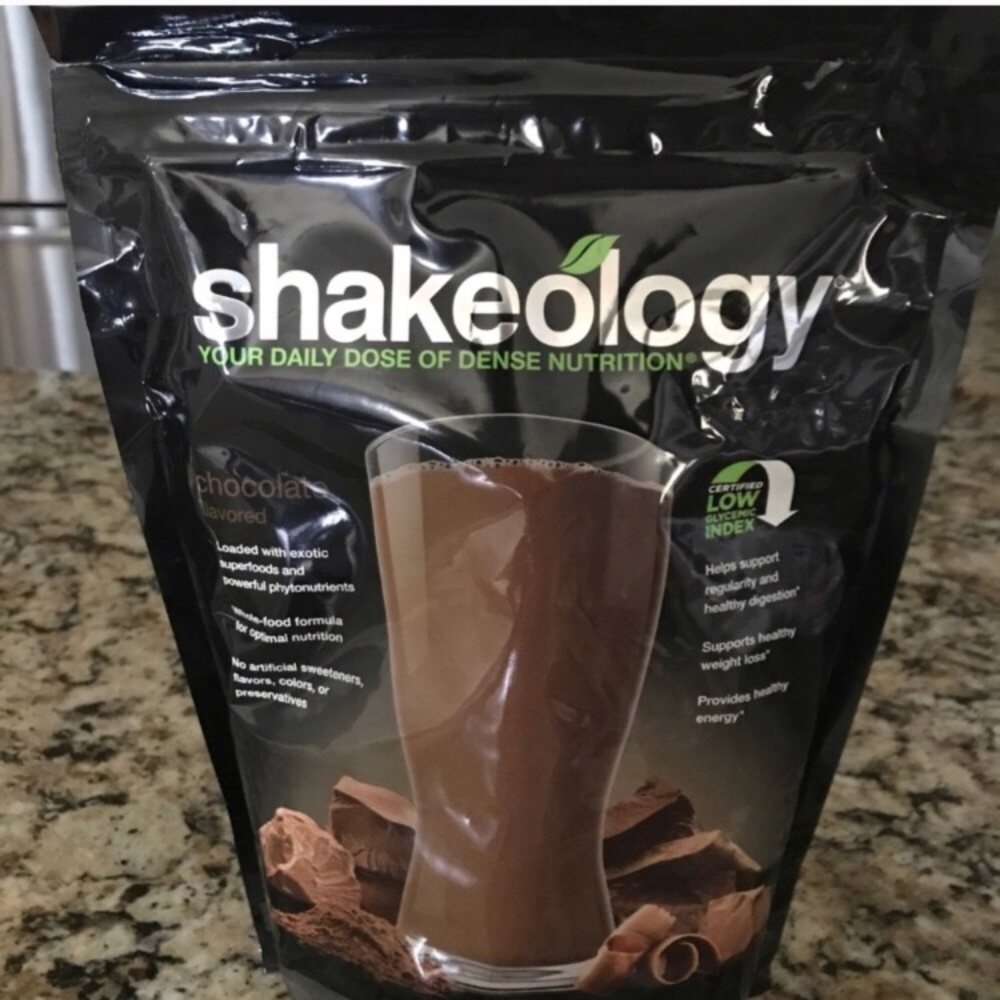 CHOCOLATE SHAKEOLOGY