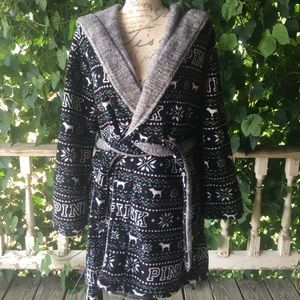 Victoria secret pink hooded rob size s