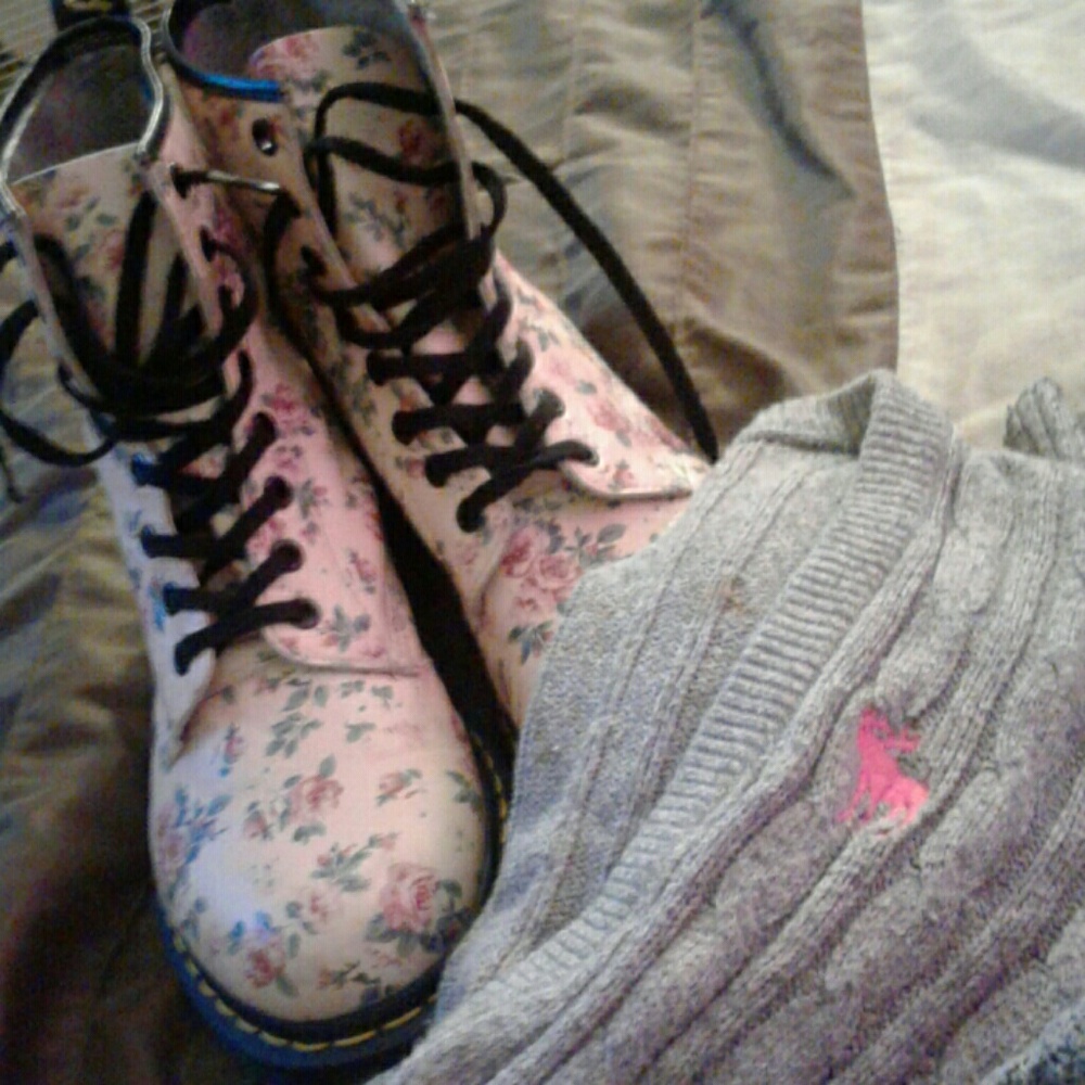 Ambercrombie Sweater & Matching Doc Martin Boots