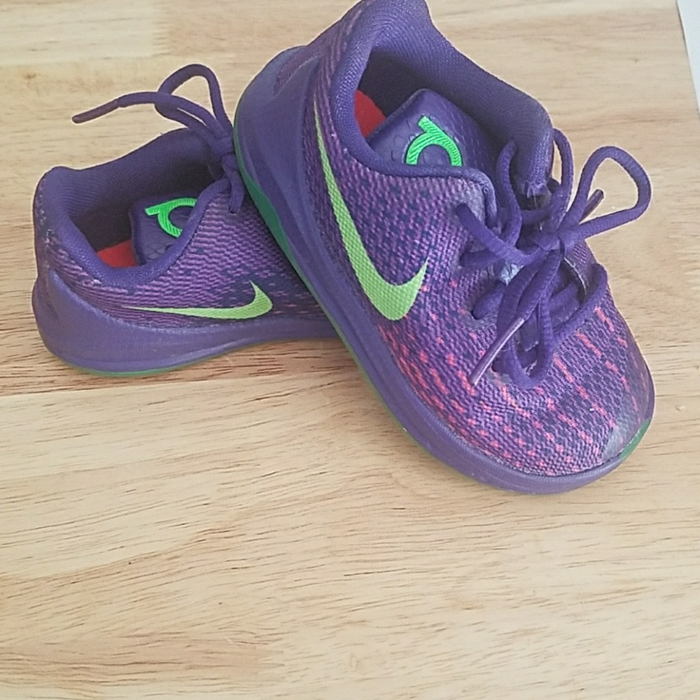Girls 5C (infant) Nike Kevin Durant shoes