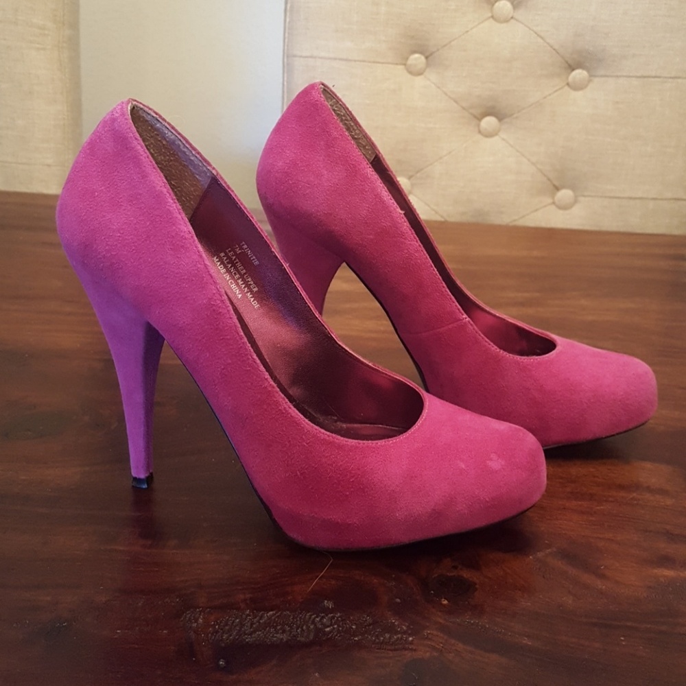Leather Steve Madden heel! Size 7