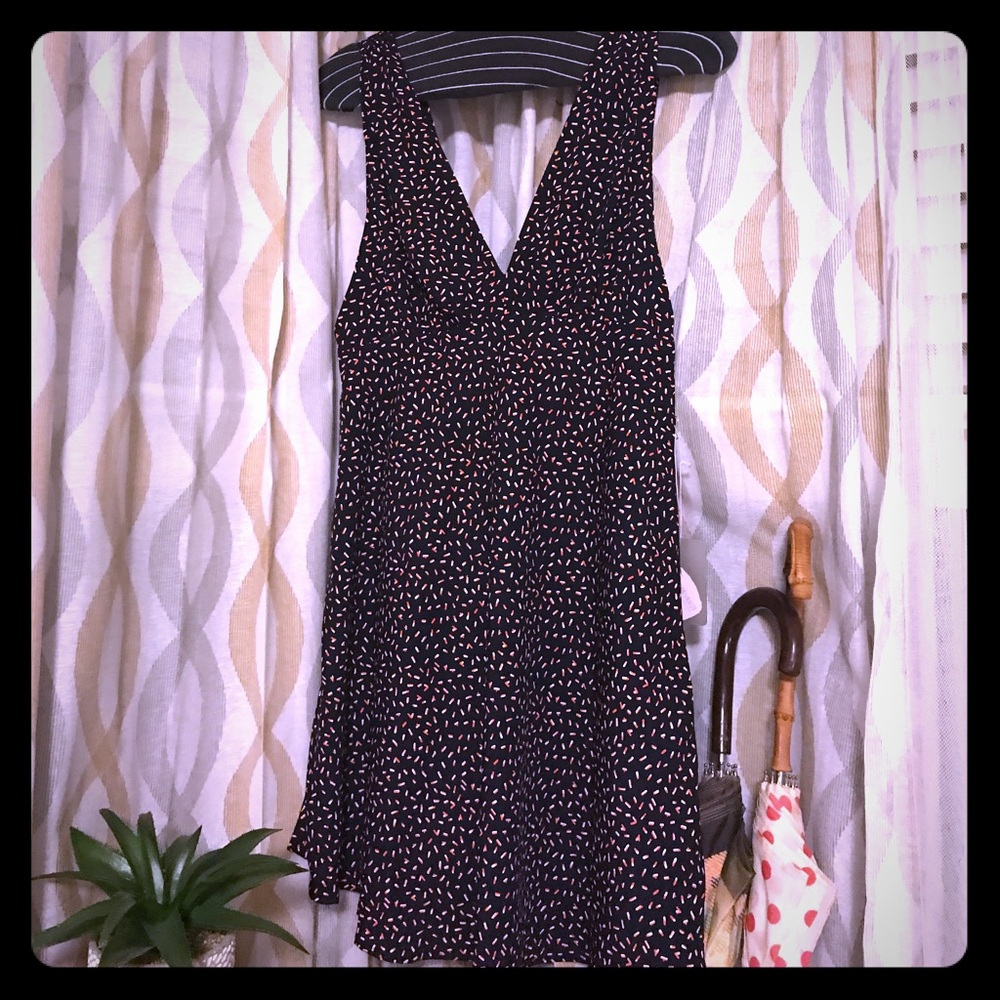 Forever 21 Deep V Back Printed Dress