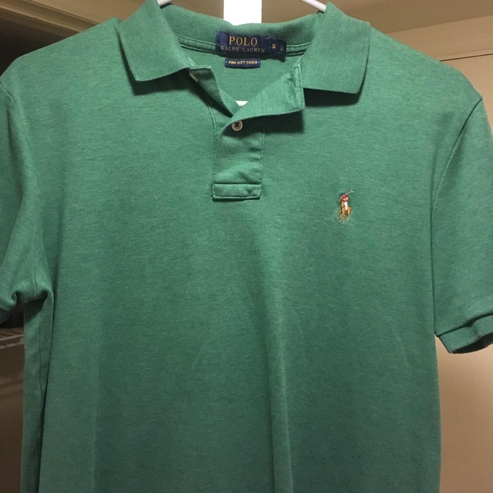 Men's small dark green polo