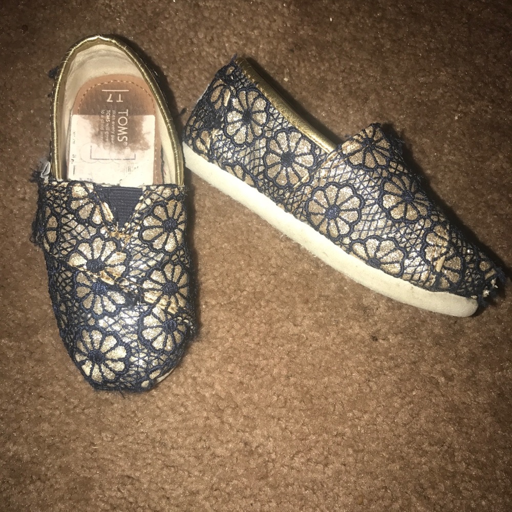 Toddler Toms