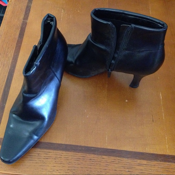 Back to school! Ladies boots! Very clean! - Picture 3 of 3