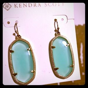 Kendra Scott Elle earrings