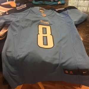 Boys Medium Marcus Mariota Jersey worn once