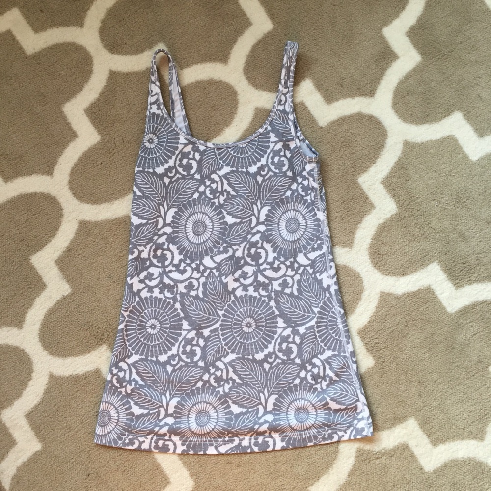 Lululemon Grey Tank Top