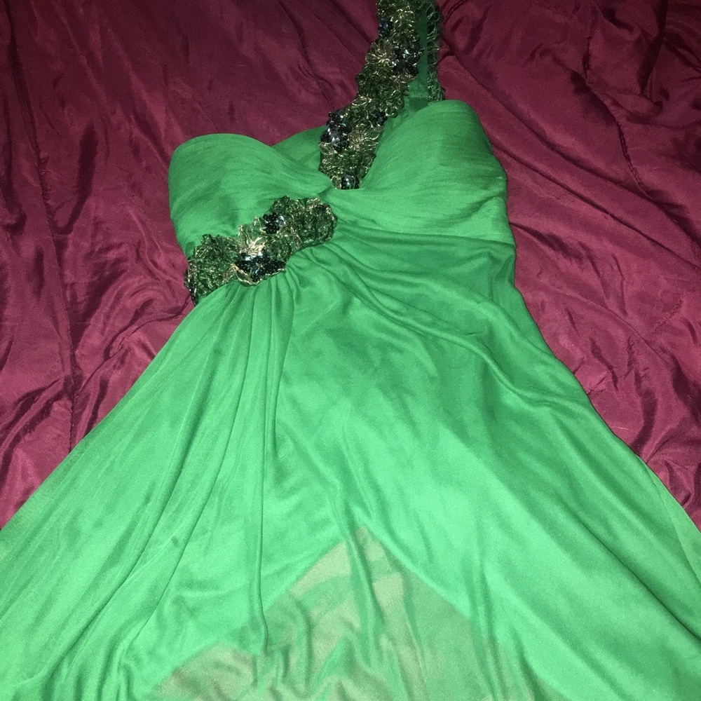A Maxi Green Dress