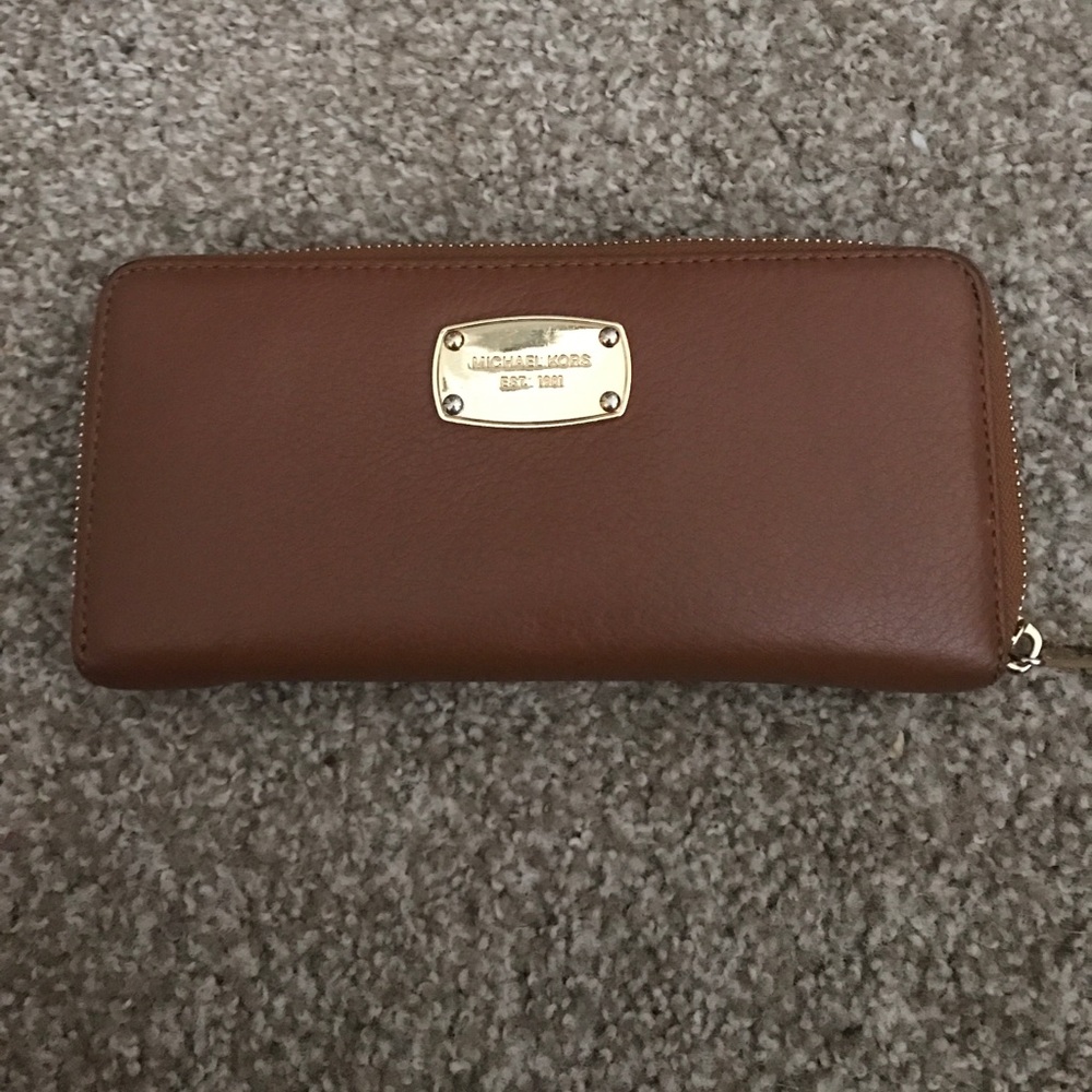 Michael Kors wallet