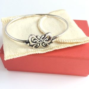 (Discontinued) James Avery Butterfly hook bracelet