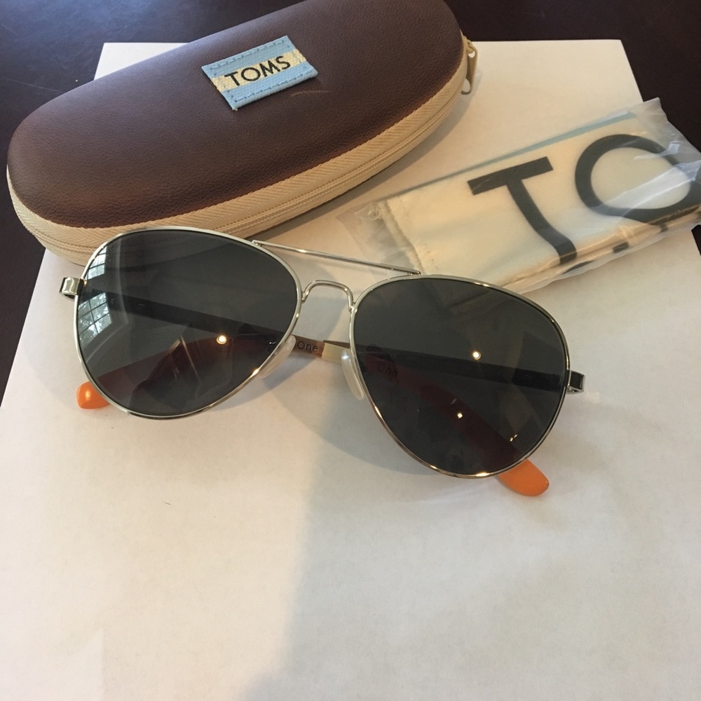TOMS Maverick Classic 301 Sunglasses