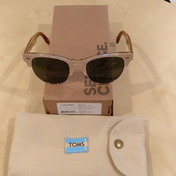 TOMS Accessories - TOMS Lobamba Glitter Burlap Sunglasses