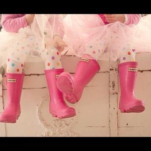 Adding Gorgeous Outfits & Shoes from Twins👶🏻👶🏻