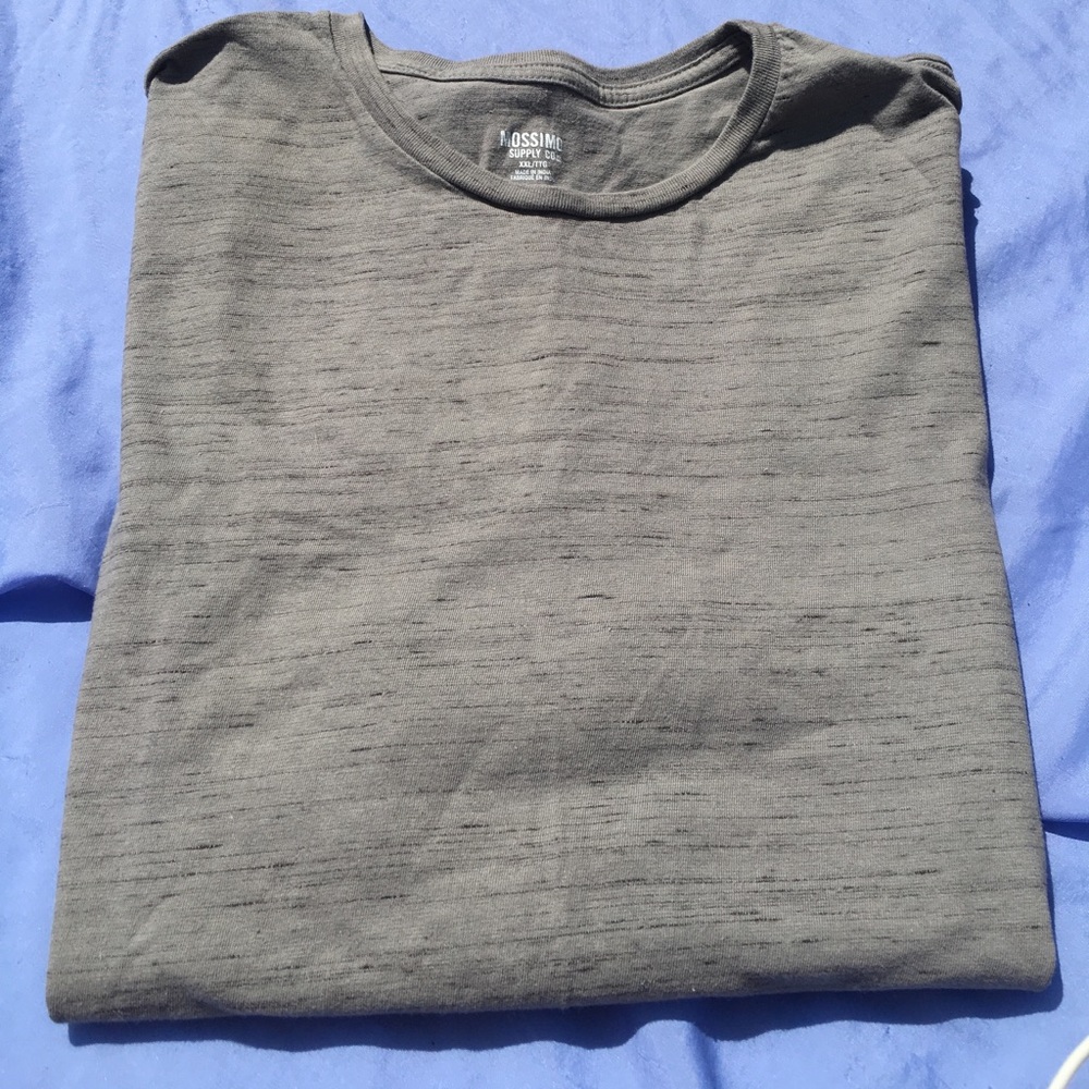 Men's Mossimo tshirt
