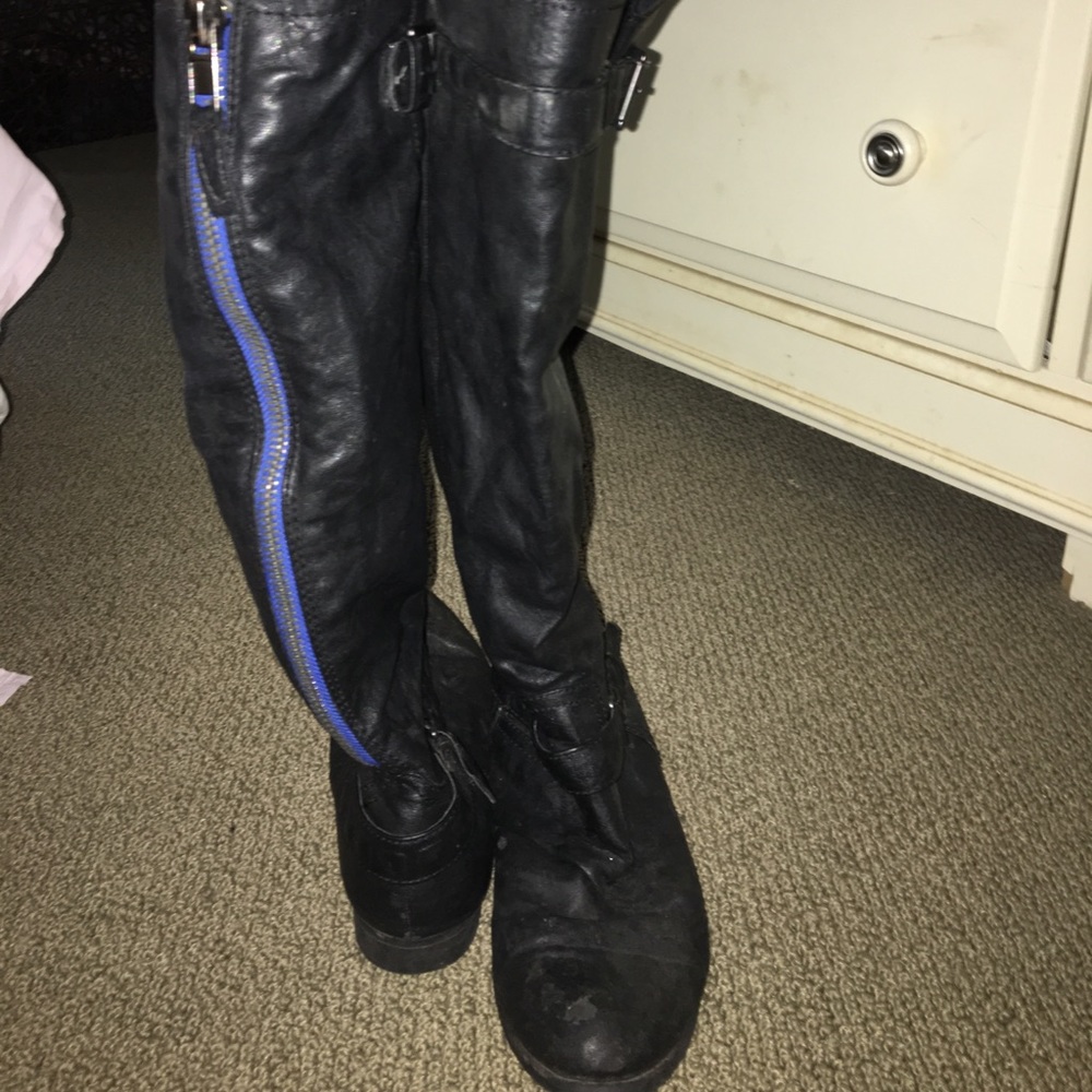 Black leather motorcycle boots