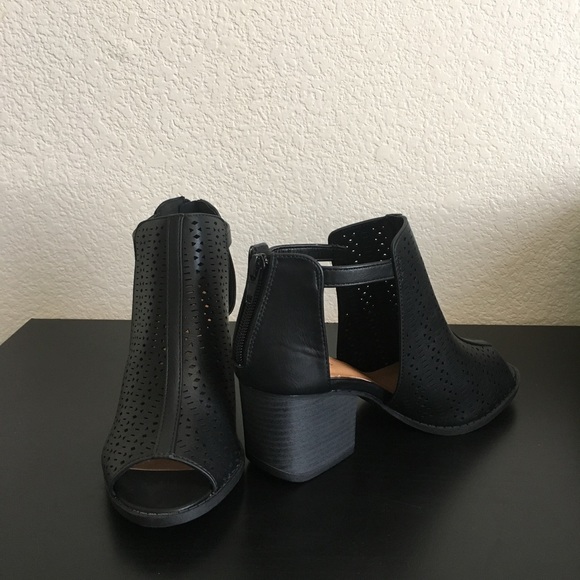 Core by Qupid laser cut chunky heel - Picture 6 of 6