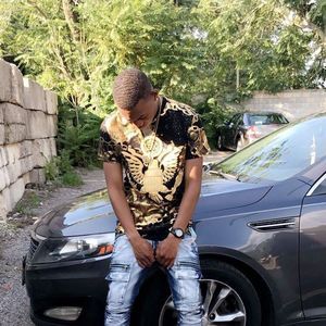 Meet your Posher, Roshane