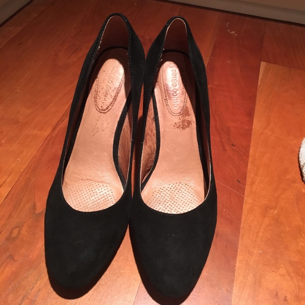 Black heels