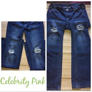 Celebrity Pink Flare Jeans 👖