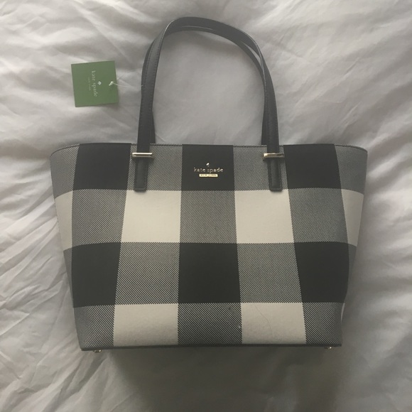 kate spade Handbags - Black & White Kate Spade Bag (new)