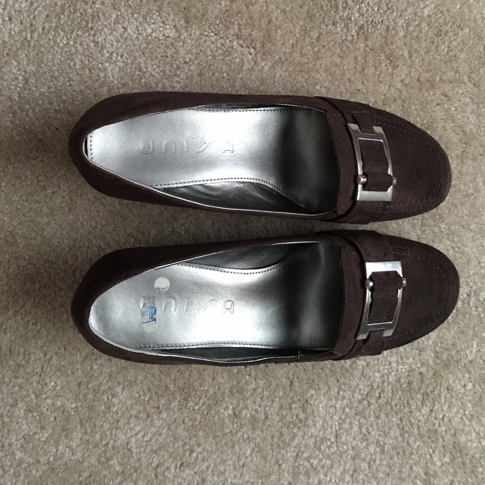 Unisa Brown Suede Wedge