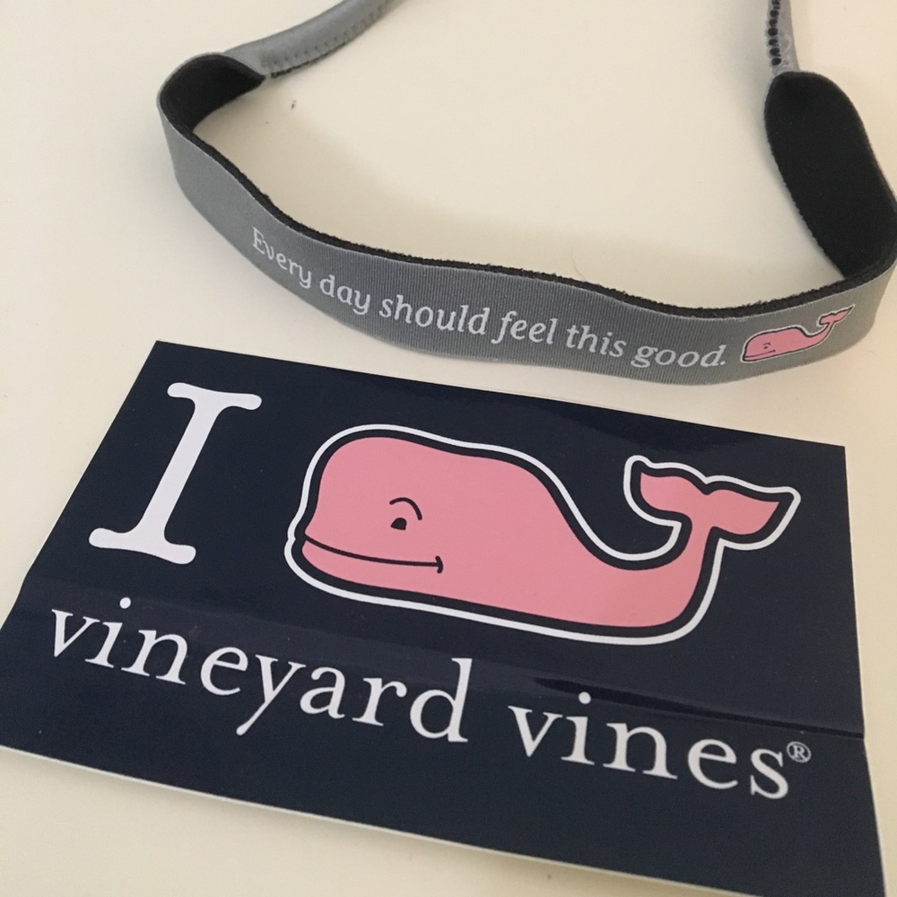 Vineyard Vines sticker and sunglass attachment