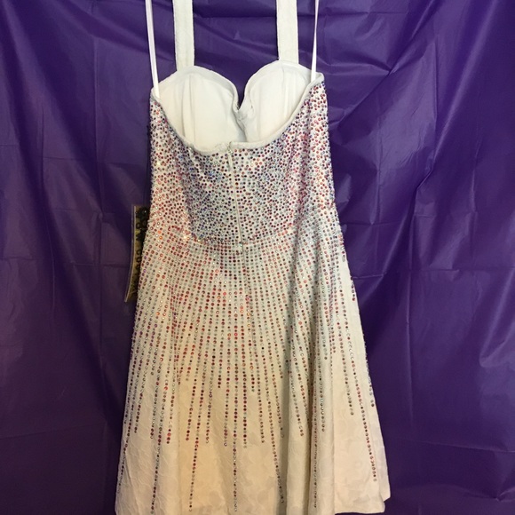 Halter sequin lace dress. - Picture 3 of 9