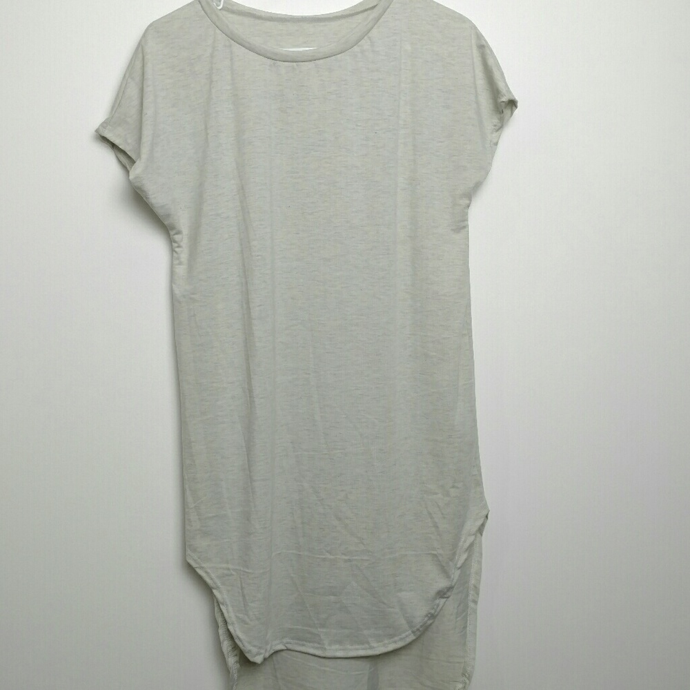 🎈SALE 🎈  🌿 CURVED HEM T-SHIRT DRESS🌿 - Picture 5 of 6
