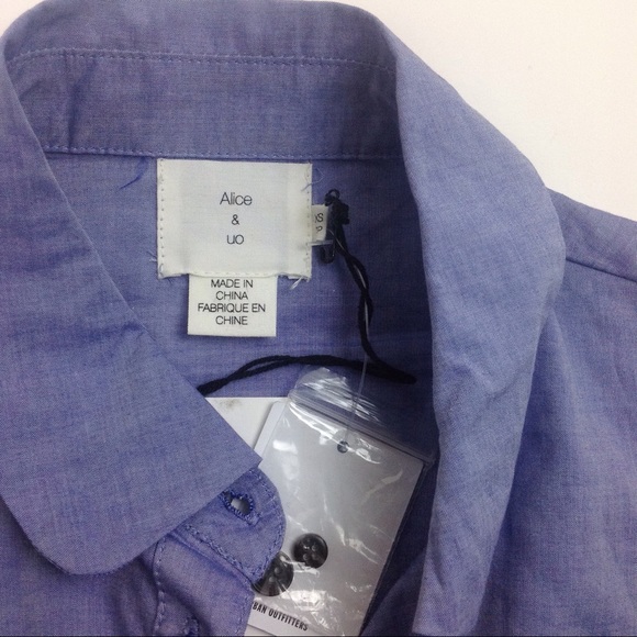 Urban Outfitters Alice and UO Button Down NWT - Picture 2 of 6