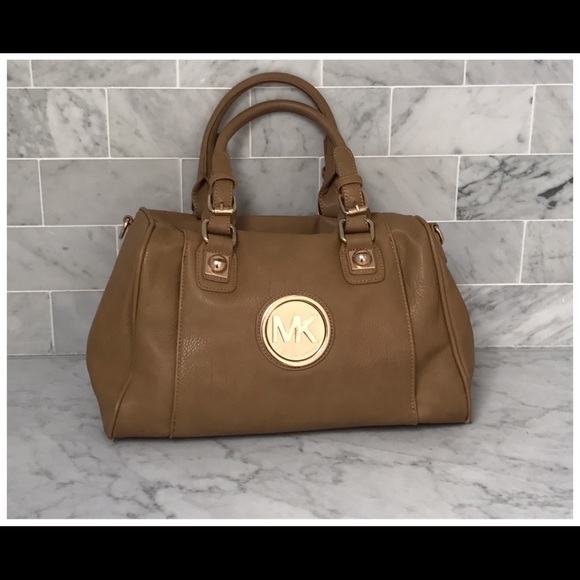 MK Tan bag - Picture 1 of 2