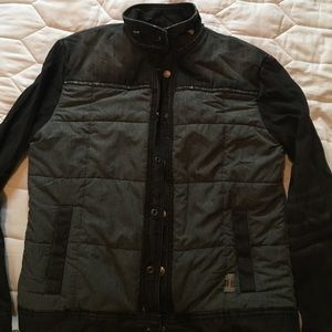 H-D denim puffer jacket. Black Label. Worn look.