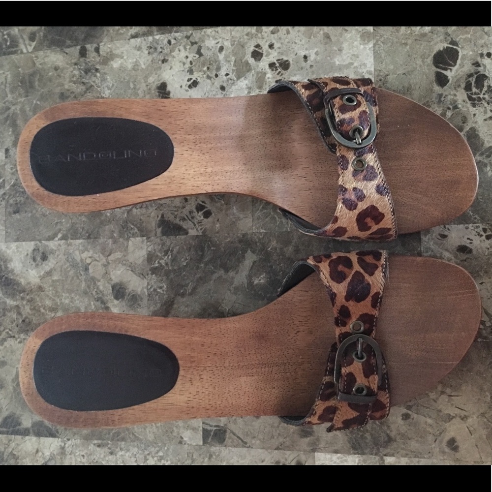 Bandalino Leopard Mules