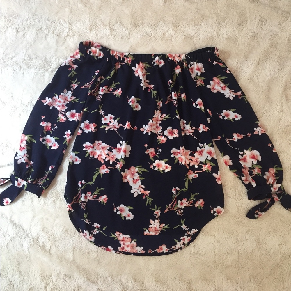 Lila Rose Floral Off the Shoulder Top, Size XS