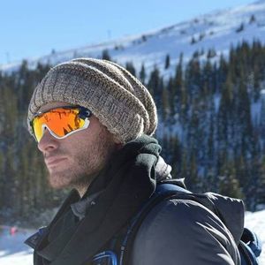 Meet your Posher, Max