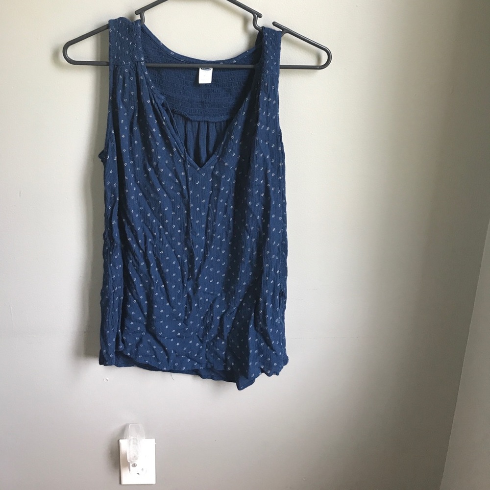 Old navy tank