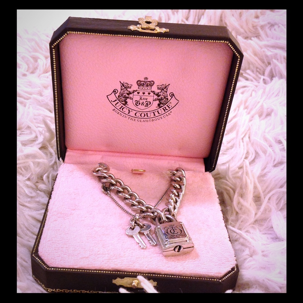 Juicy Couture Lock & Key Necklace