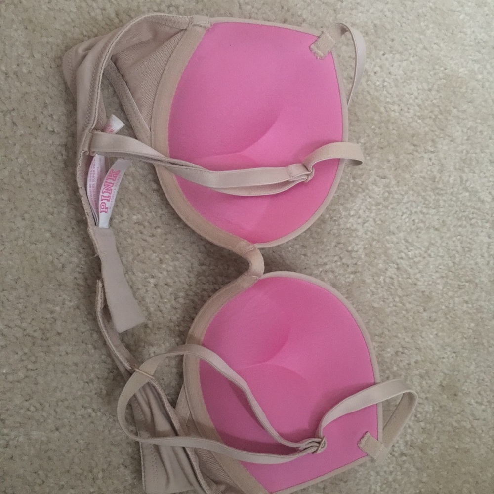 GUC Victoria's Secret Pink wear everywhere 32A bra